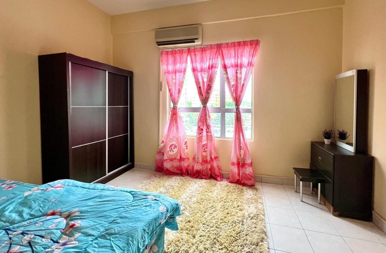Pd Vip Pool View W Wifi - Anugerah Staycation Port Dickson Exterior foto